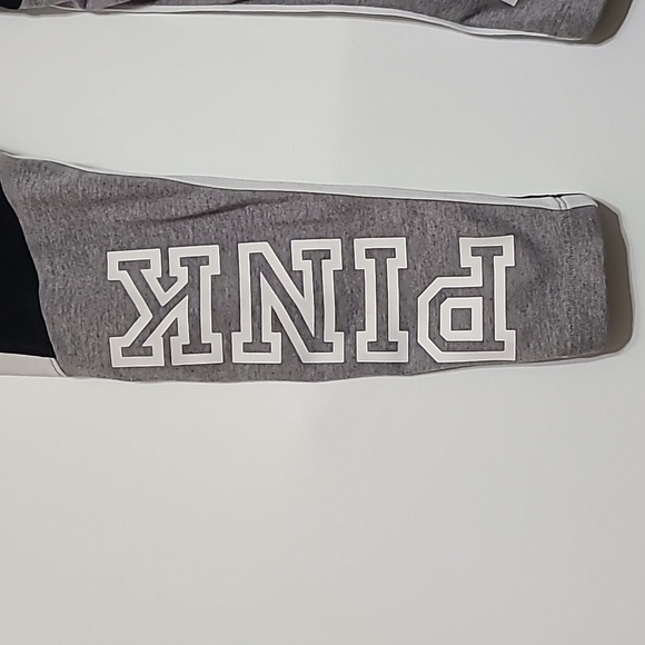 PINK Yoga Victoria's Secret Leggings Black Gray White Colorblock- Size Small - Picture 8 of 14